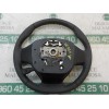 Recambio de volante para toyota yaris referencia OEM IAM 451020D30024  