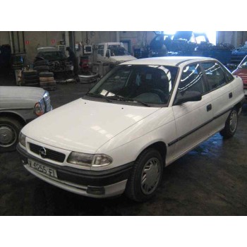 OPEL ASTRA F BERLINA