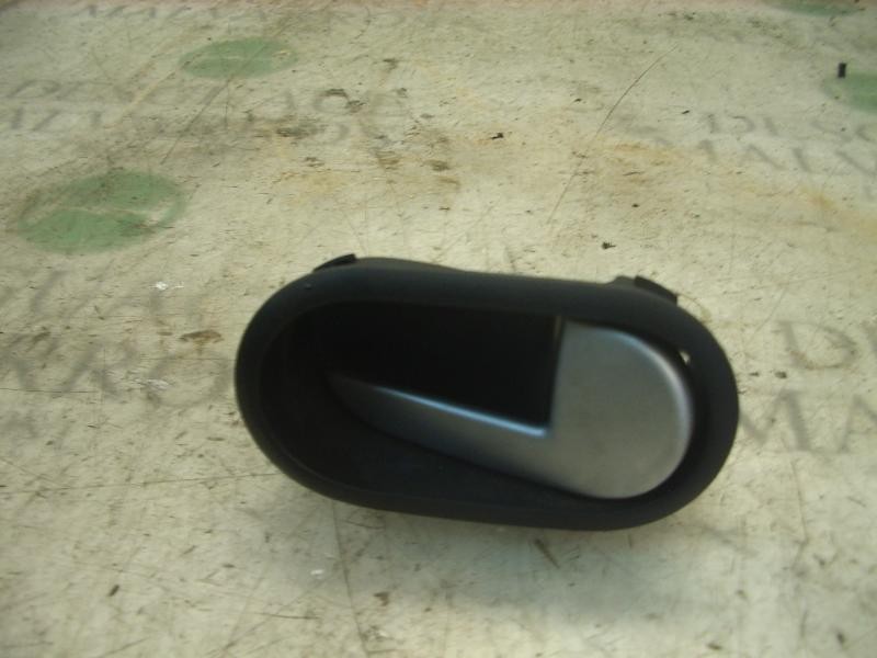 Recambio de maneta interior delantera derecha para ford fiesta (cbk) trend referencia OEM IAM   