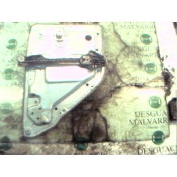 ELEVALUNAS TRASERO DERECHO 