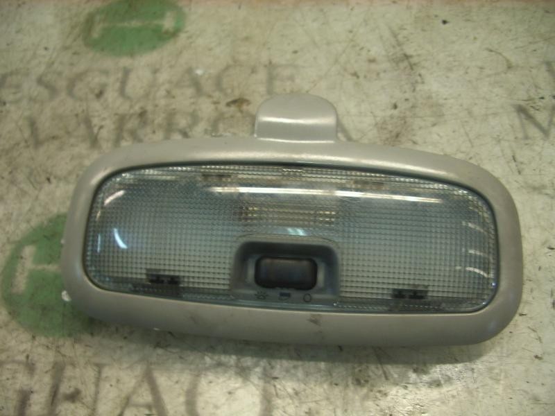 Recambio de piloto interior para ford fiesta (cbk) trend referencia OEM IAM   