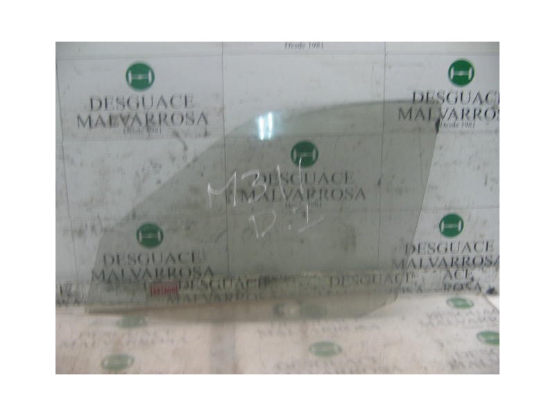 Recambio de cristal puerta delantero izquierdo para peugeot 405 berlina gr exclusive referencia OEM IAM   