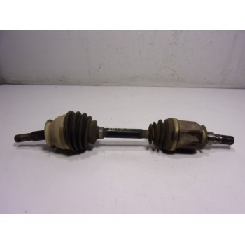 TRANSMISION IZQUIERDA 39100EB300 