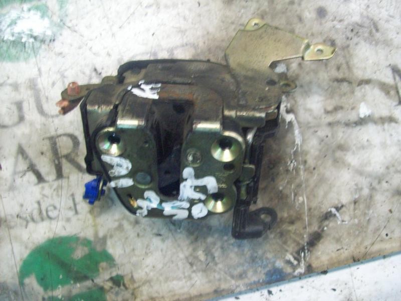 Recambio de cerradura puerta trasera izquierda para nissan almera (n16/e) ambience referencia OEM IAM   