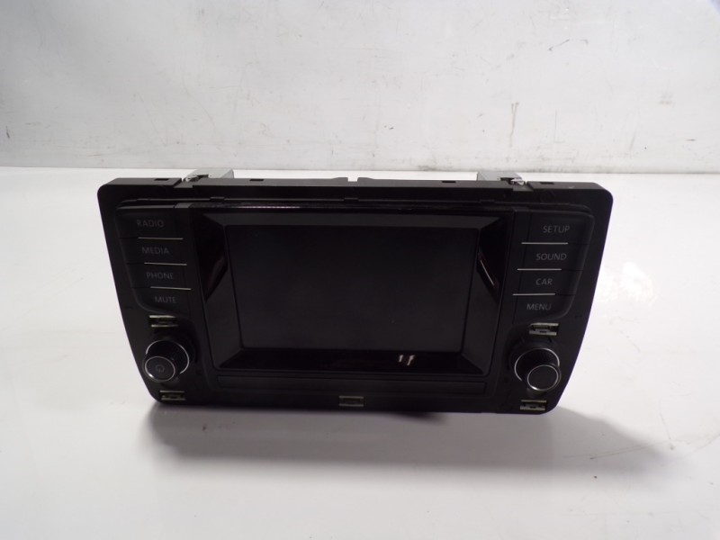 Recambio de pantalla multifuncion para volkswagen golf vii lim. 1.6 tdi dpf referencia OEM IAM 5G0919605 5G0919605 