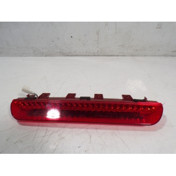 PILOTO TRASERO CENTRAL 927003W100 