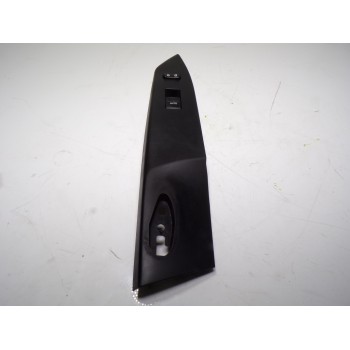 MANDO ELEVALUNAS DELANTERO DERECHO 8481033120 7423176010 