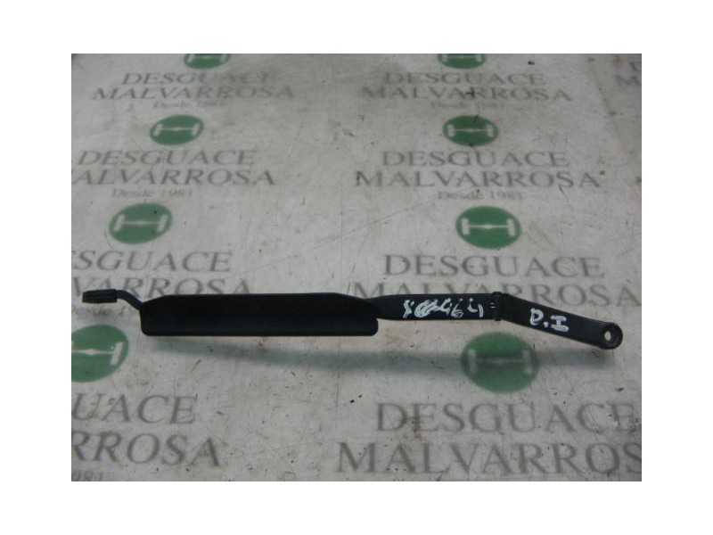 Recambio de brazo limpia delantero izquierdo para audi 80/90 (893) 80 referencia OEM IAM   