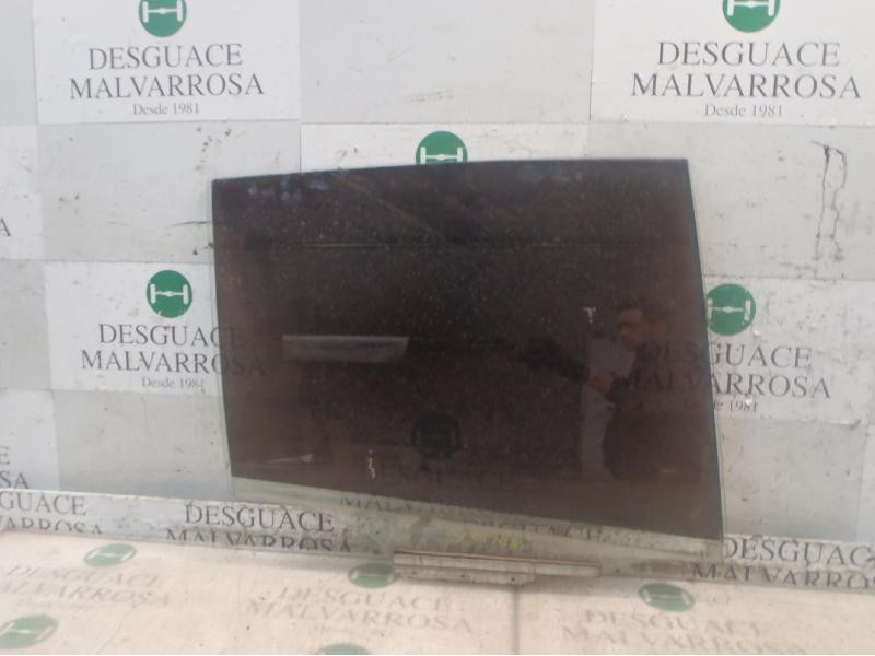 Recambio de cristal puerta trasero derecho para toyota corolla verso (e12) 1.8 linea sol referencia OEM IAM   