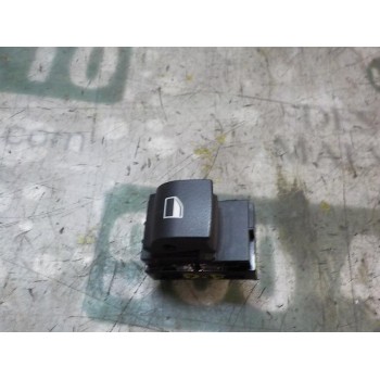 MANDO ELEVALUNAS DELANTERO DERECHO 61319241949 