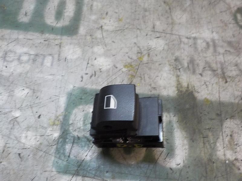 Recambio de mando elevalunas delantero derecho para bmw serie 5 touring (f11) 520d referencia OEM IAM 61319241949  