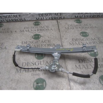 ELEVALUNAS TRASERO DERECHO 