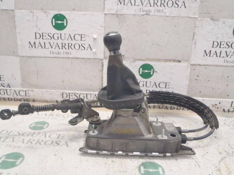 Recambio de palanca cambio para volkswagen touran (1t1) highline referencia OEM IAM 1K0711061A  