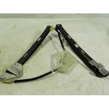 ELEVALUNAS DELANTERO DERECHO 82G837462 82G837462 