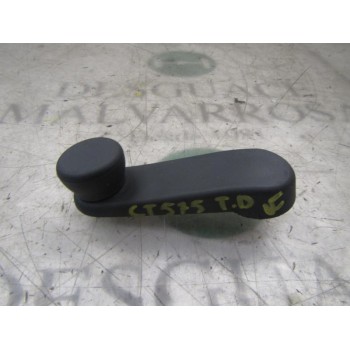 MANETA ELEVALUNAS TRASERA DERECHA 