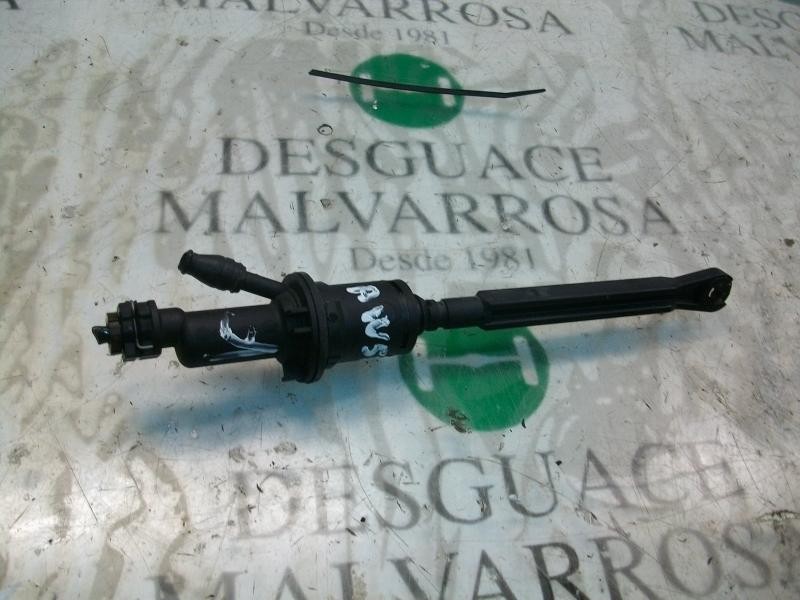 Recambio de bomba embrague para citroën c4 berlina collection referencia OEM IAM   