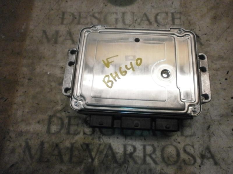 Recambio de centralita motor uce para peugeot 307 berlina (s2) xr referencia OEM IAM   
