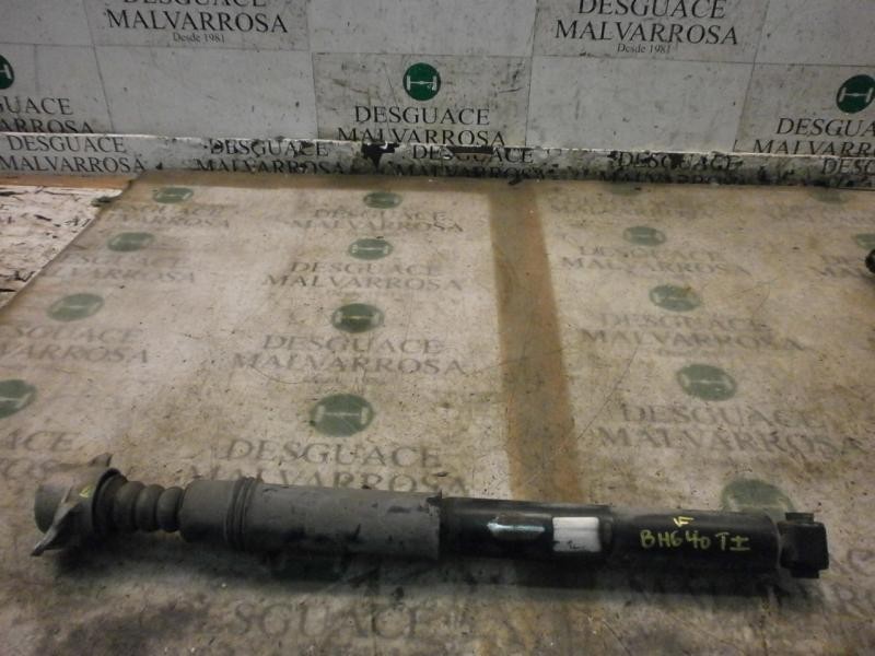 Recambio de amortiguador trasero izquierdo para peugeot 307 berlina (s2) xr referencia OEM IAM   