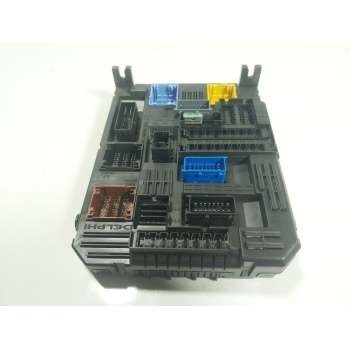 CAJA RELES / FUSIBLES 1680991880 9830707680 