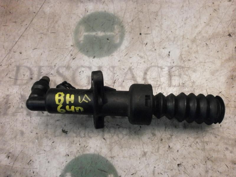 Recambio de bombin embrague para peugeot 307 berlina (s2) xr referencia OEM IAM   