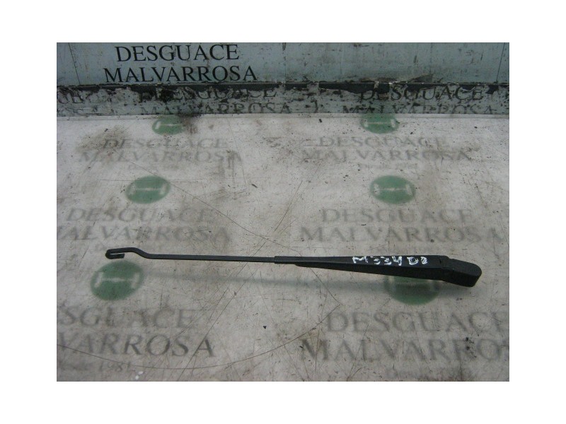 Recambio de brazo limpia delantero derecho para ford escort berl./turnier ghia berlina referencia OEM IAM   