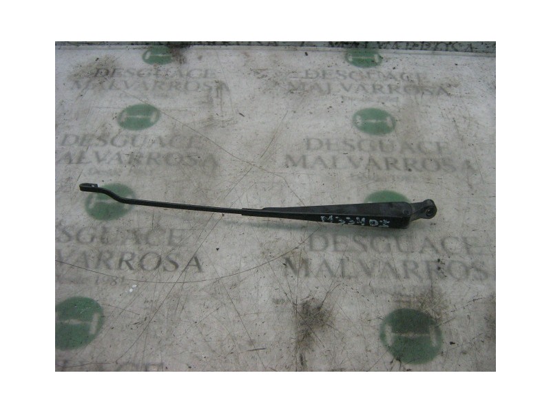 Recambio de brazo limpia delantero izquierdo para ford escort berl./turnier ghia berlina referencia OEM IAM   