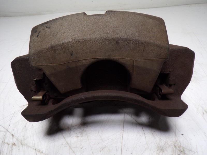 Recambio de pinza freno delantera derecha para lexus ct 1.8 16v cat (híbrido) referencia OEM IAM 4773047060  