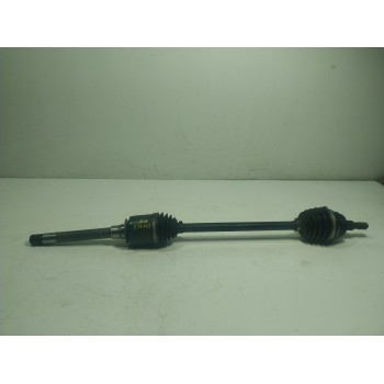 TRANSMISION DERECHA A1663301300 