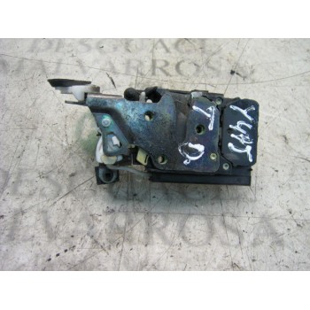 CERRADURA PUERTA TRASERA DERECHA 