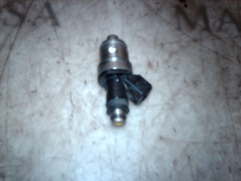 Recambio de inyector para fiat coupe (175) 1.8 16v cat referencia OEM IAM   