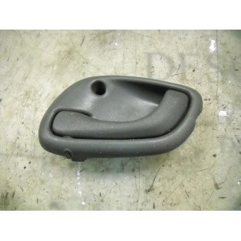 MANETA INTERIOR DELANTERA IZQUIERDA 