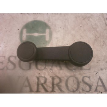 MANETA ELEVALUNAS TRASERA IZQUIERDA 1197838 