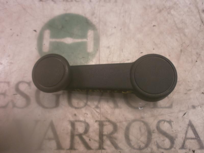 Recambio de maneta elevalunas trasera izquierda para ford fiesta (cb1) trend referencia OEM IAM 1197838  