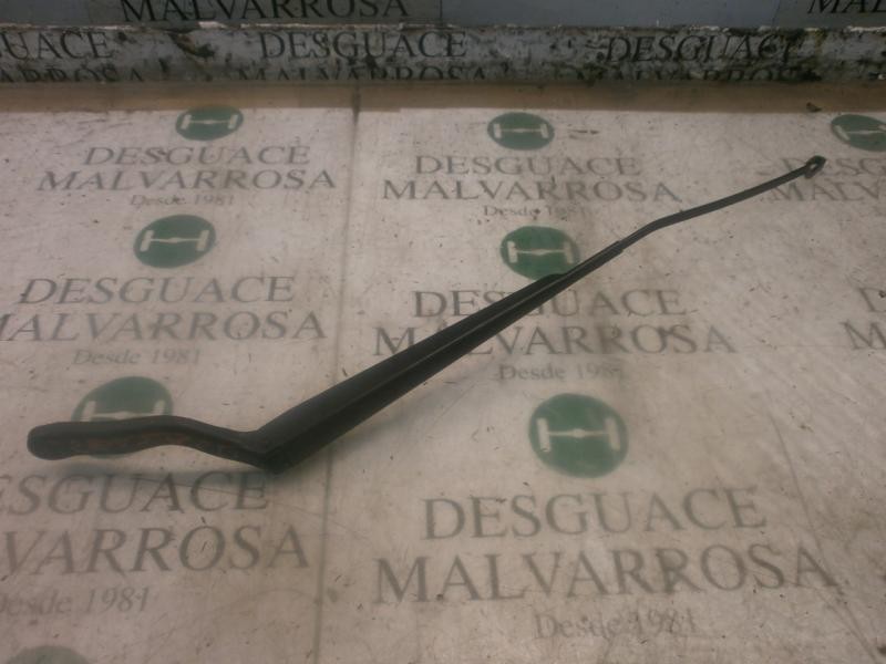 Recambio de brazo limpia delantero derecho para ford fiesta (cbk) ambiente referencia OEM IAM   
