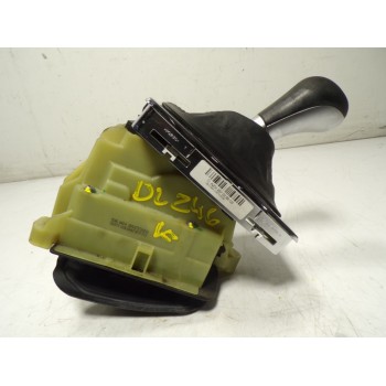 PALANCA CAMBIO A2042677624 2042673724Q02 A20426723109E38