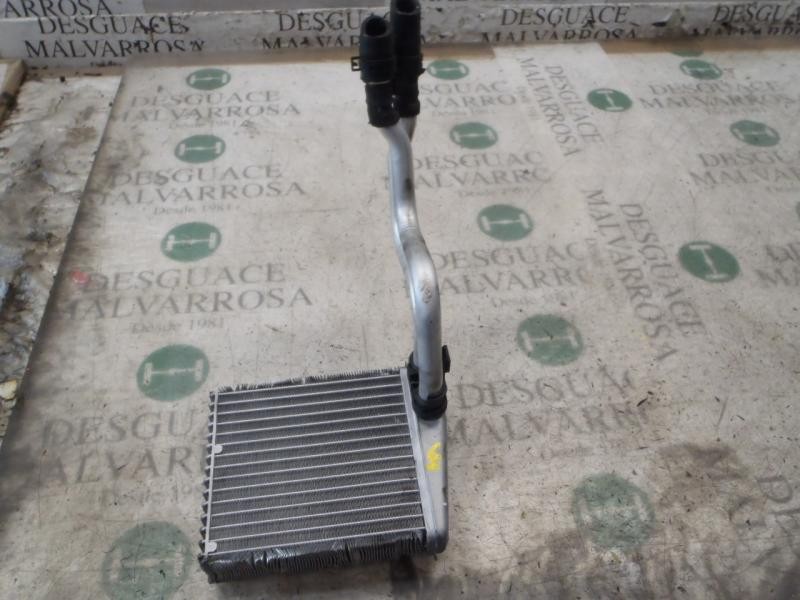 Recambio de radiador calefaccion / aire acondicionado para nissan note (e11e) acenta referencia OEM IAM   