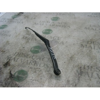 BRAZO LIMPIA DELANTERO DERECHO 