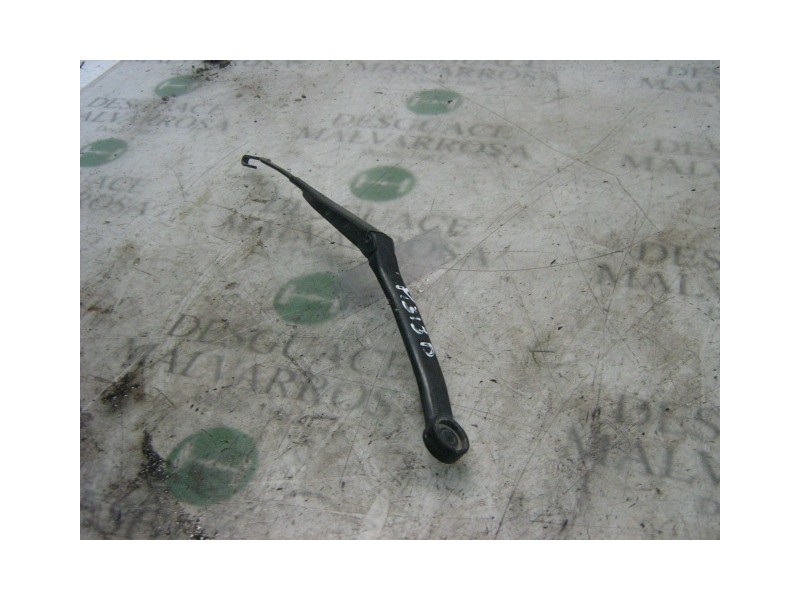 Recambio de brazo limpia delantero derecho para nissan primera berlina (p11) gx referencia OEM IAM   