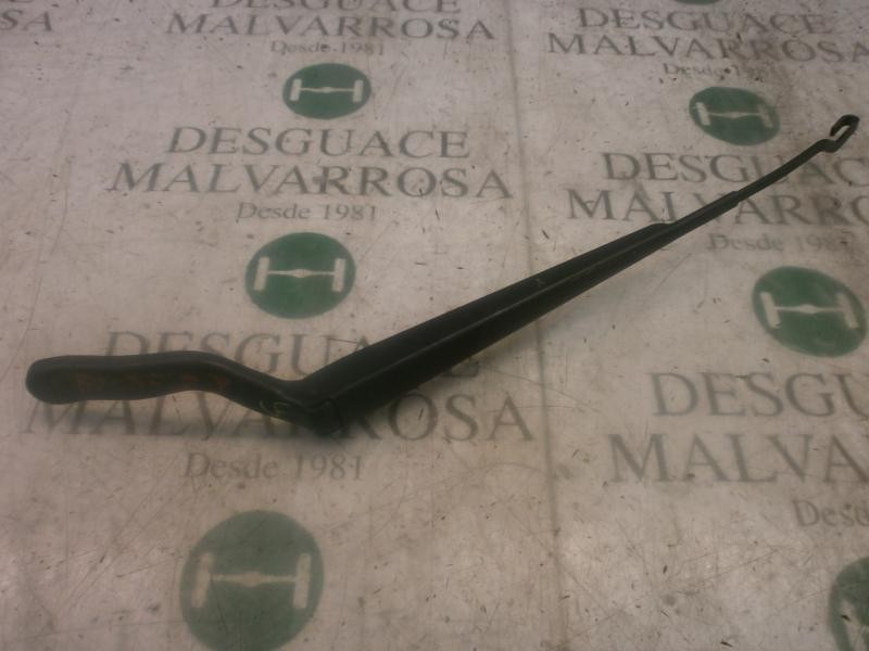 Recambio de brazo limpia delantero izquierdo para ford fiesta (cbk) ambiente referencia OEM IAM   