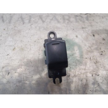 MANDO ELEVALUNAS TRASERO DERECHO 