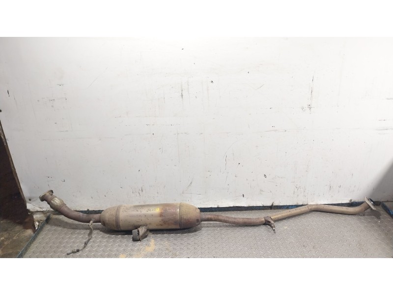 Recambio de catalizador para toyota verso (_r2_) 2.0 d-4d (aur20_) referencia OEM IAM 174100R230  