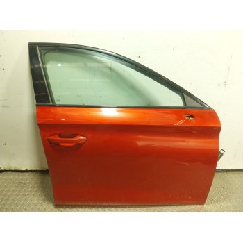 PUERTA DELANTERA DERECHA 5FA831052B 