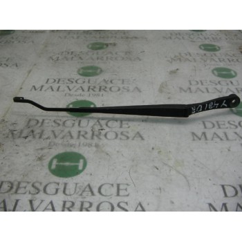 BRAZO LIMPIA DELANTERO DERECHO 