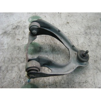 BRAZO SUSPENSION SUPERIOR DELANTERO DERECHO 
