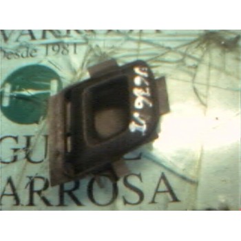 MANETA INTERIOR DELANTERA IZQUIERDA 