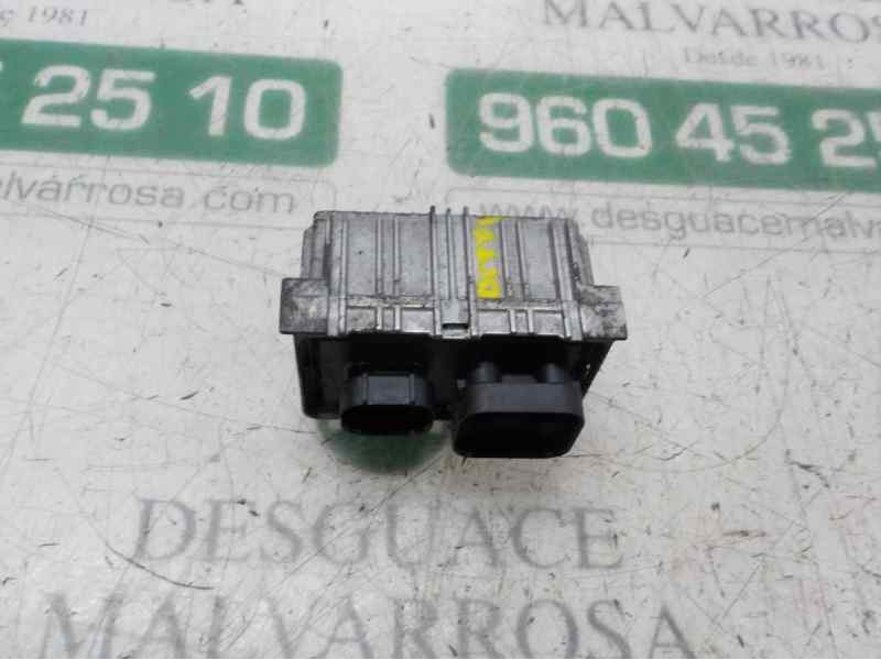 Recambio de caja precalentamiento para opel insignia berlina 2.0 16v cdti referencia OEM IAM 55563423 55563423 