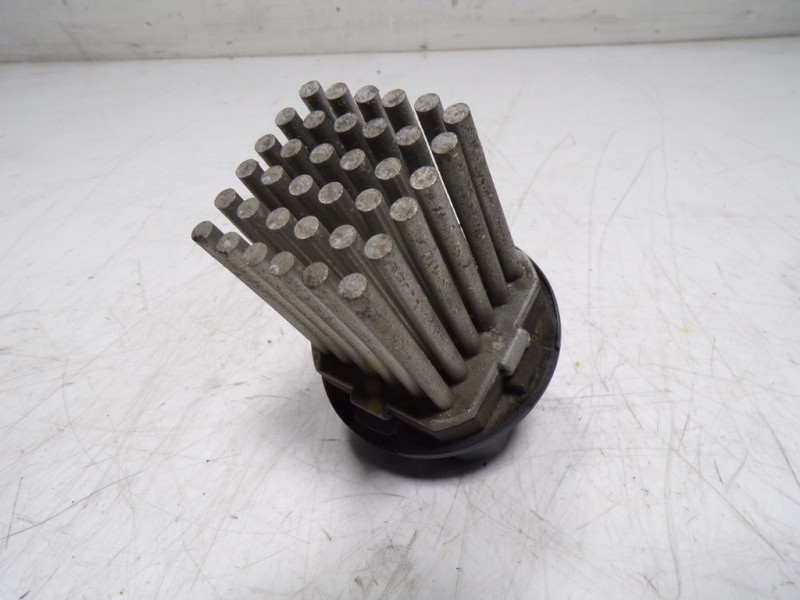 Recambio de resistencia calefaccion para mercedes-benz clase c (w204) berlina 2.2 cdi cat referencia OEM IAM A2048707710 5HL0089