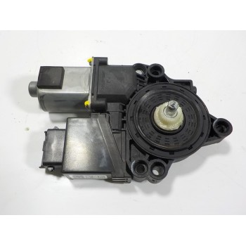 MOTOR ELEVALUNAS DELANTERO IZQUIERDO 82450A2010 82450A2010 001100355312