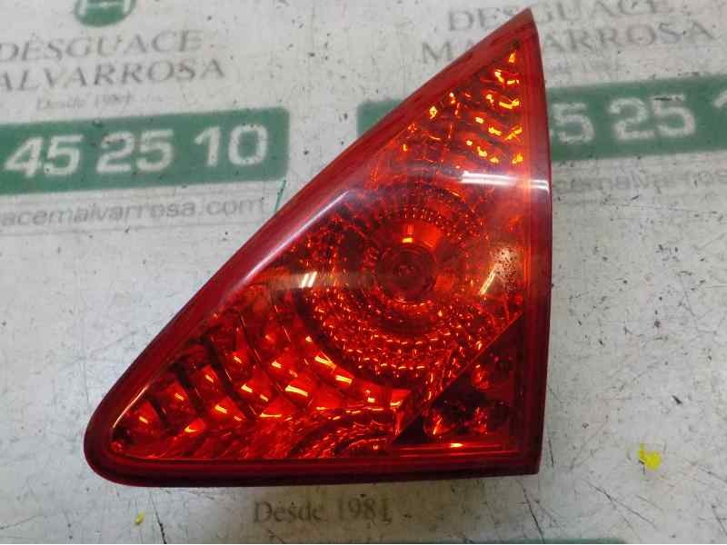 Recambio de piloto trasero derecho interior para peugeot 3008 1.6 hdi fap referencia OEM IAM 6351HE  