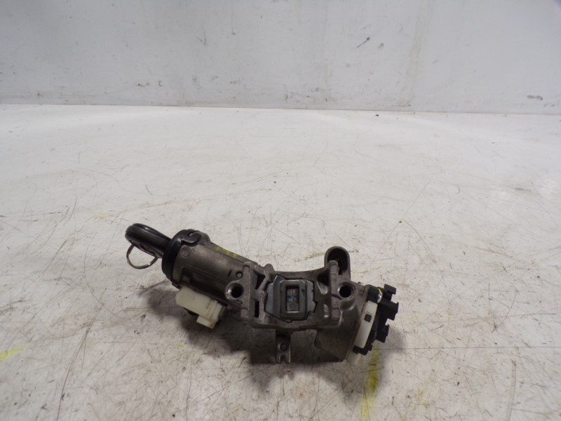 Recambio de antirrobo para suzuki baleno 1.0 12v boosterjet cat referencia OEM IAM  3397068P00 